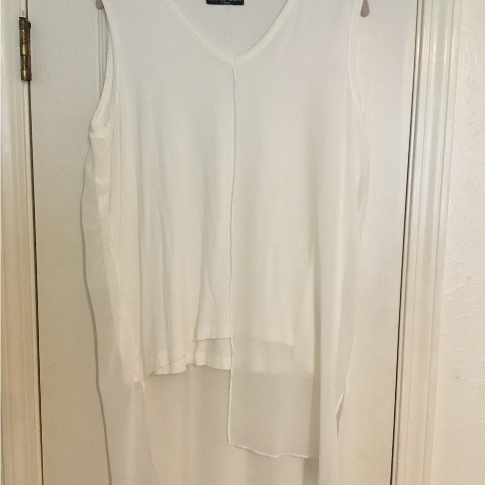NEW Kim & Cami Solid White Hi- Tank Low Tank Top